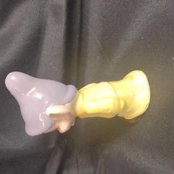 𝅺DISNEY'S vintage Snow White and the seven dwarfs 1940s dopey ceramic figurine - Picture 3 of 8